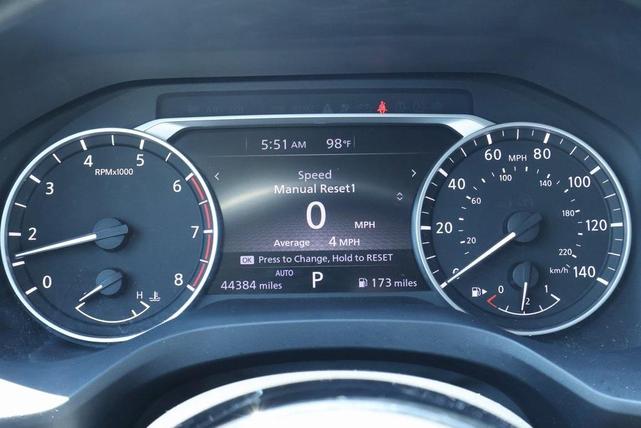 Photo of 2022 Black Nissan Rogue