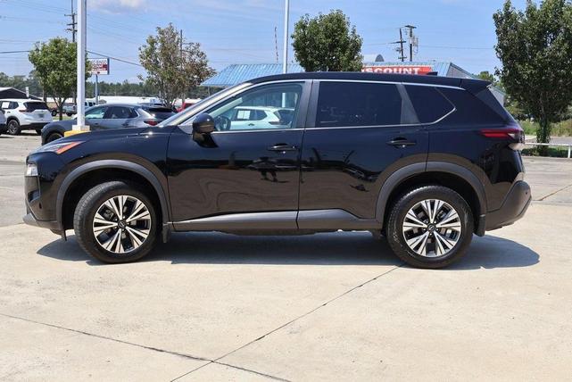 Photo of 2022 Black Nissan Rogue