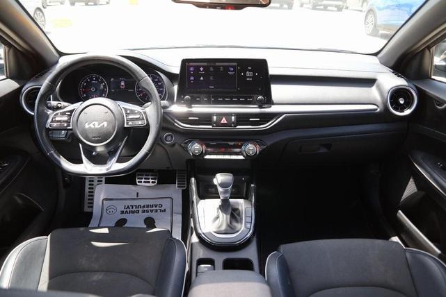 Photo of 2023 Blue Kia Forte