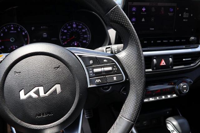 Photo of 2023 Blue Kia Forte