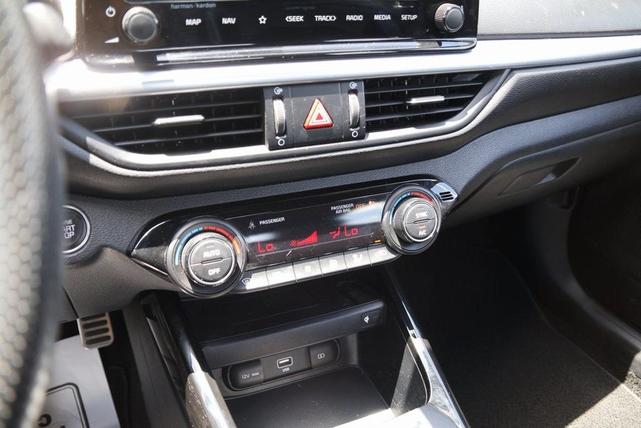 Photo of 2023 Blue Kia Forte