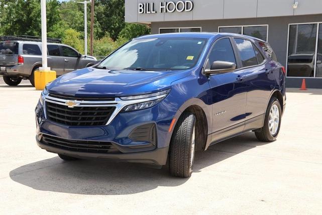 Photo of 2022 Blue Glow Metallic Chevrolet Equinox