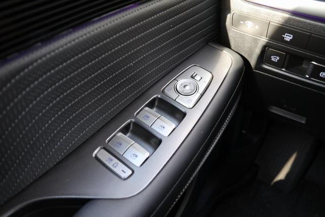 Photo of 2024 Abyss Black Pearl Hyundai PALISADE