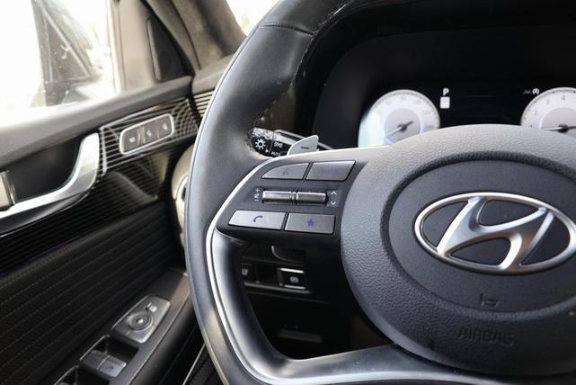 Photo of 2024 Abyss Black Pearl Hyundai PALISADE