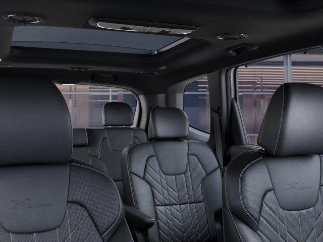 Photo of 2025 Glacial White Pearl Kia Telluride