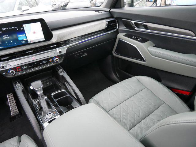 Photo of 2024 Jungle Green Kia Telluride