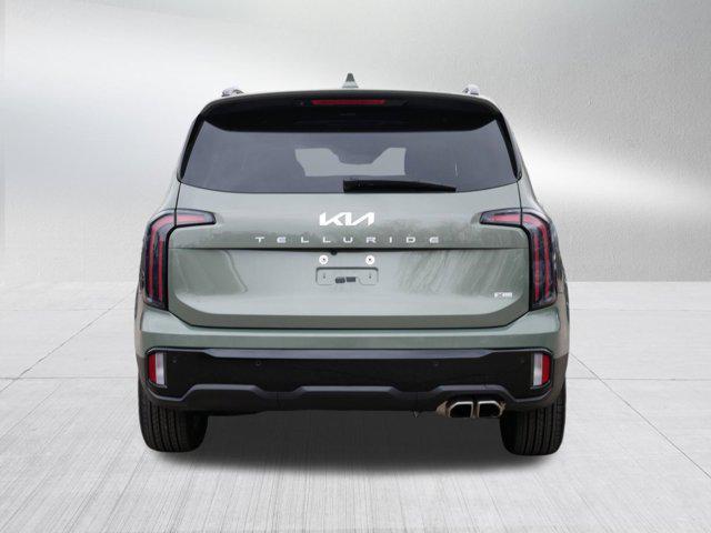 Photo of 2024 Jungle Green Kia Telluride