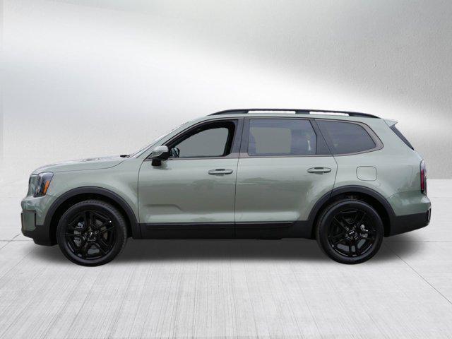 Photo of 2024 Jungle Green Kia Telluride