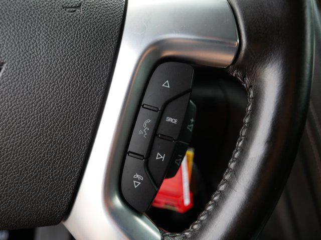 Photo of 2017 Summit White Chevrolet Traverse