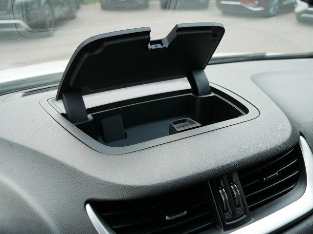 Photo of 2017 Summit White Chevrolet Traverse