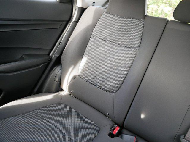Photo of 2023 Snow White Pearl Kia Seltos