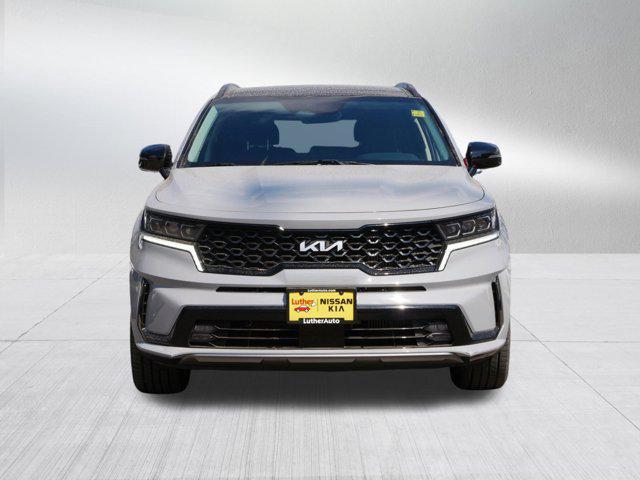Photo of 2023 Wolf Gray Kia Sorento