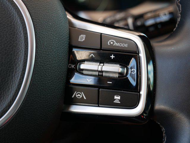 Photo of 2023 Wolf Gray Kia Sorento