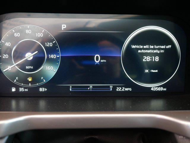 Photo of 2023 Wolf Gray Kia Sorento