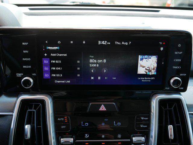 Photo of 2023 Wolf Gray Kia Sorento