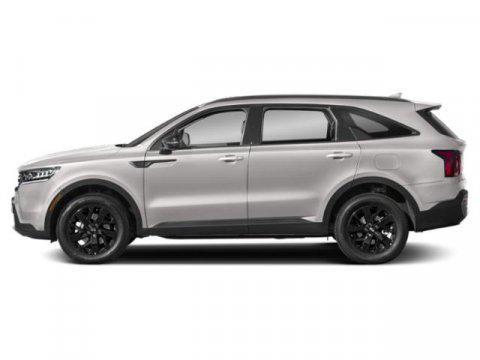 Photo of 2021 Glacial White Pearl Kia Sorento