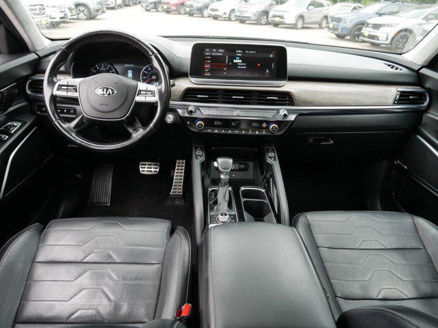 Photo of 2021 Black Copper Kia Telluride