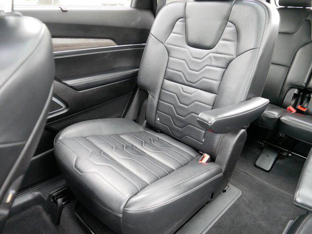 Photo of 2021 Black Copper Kia Telluride