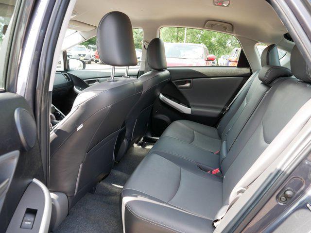 Photo of 2012 Winter Gray Metallic Toyota Prius