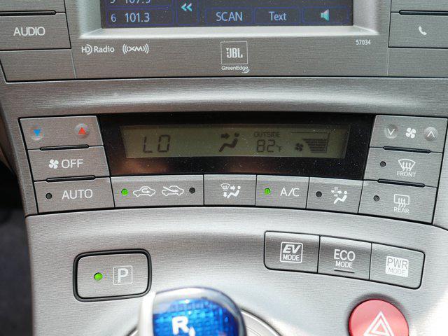 Photo of 2012 Winter Gray Metallic Toyota Prius