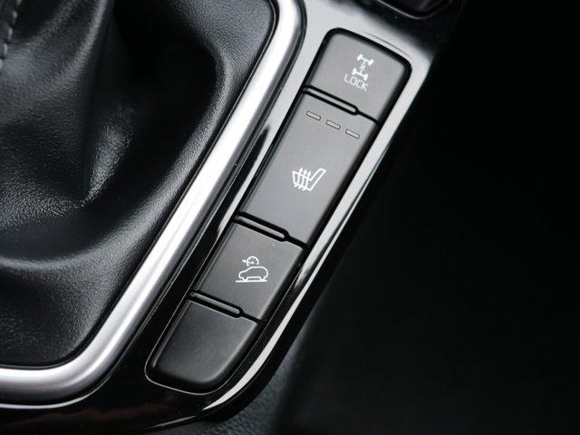Photo of 2024 Steel Gray Kia Seltos