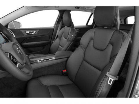 Photo of 2020 Crystal White Pearl Metallic Volvo V60 Cross Country
