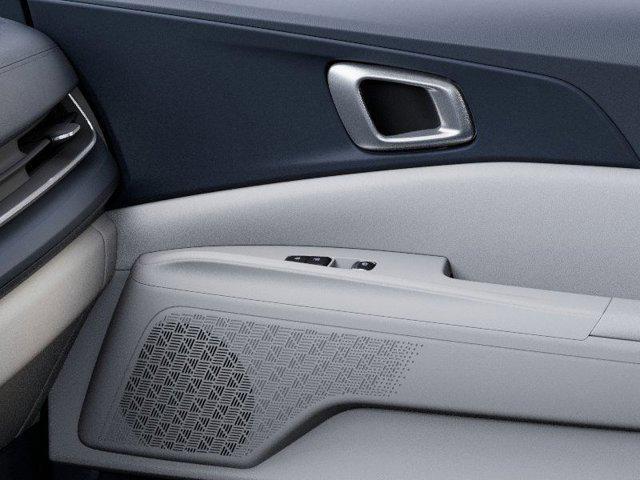 Photo of 2026 Snow White Pearl Kia Carnival Hybrid