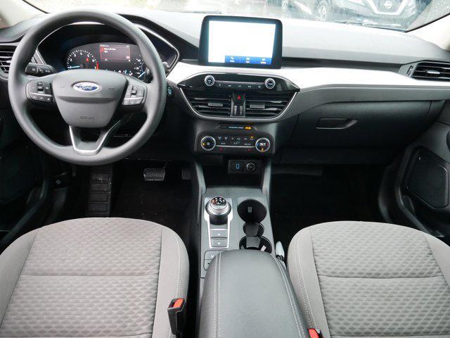 Photo of 2020 Star White Metallic Tri-Coat Ford Escape