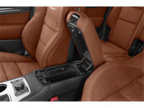 Photo of 2021 Redline 2 Coat Pearl Jeep Grand Cherokee