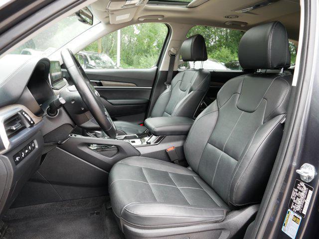 Photo of 2021 Gravity Grey Kia Telluride