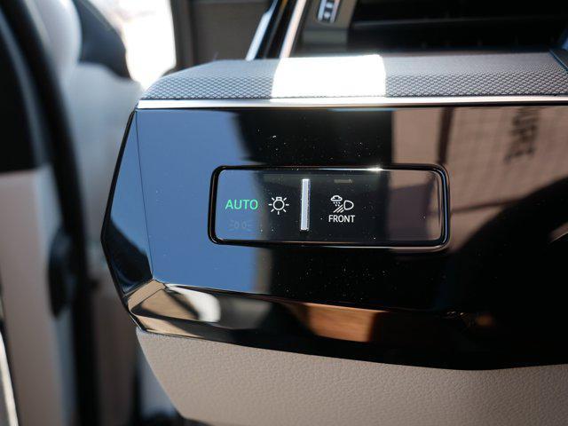 Photo of 2024 Glacier White Metallic Audi Q8 e-tron