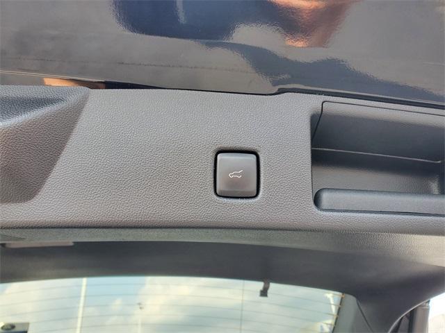 Photo of 2023 Black Metallic Ford Escape
