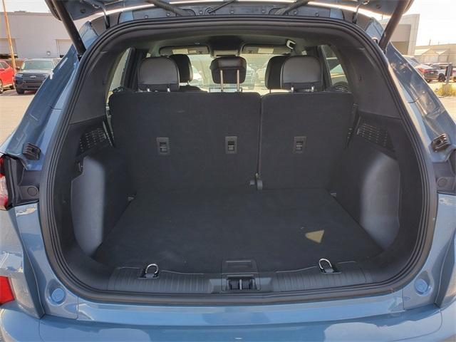 Photo of 2023 Vapor Blue Metallic Ford Escape