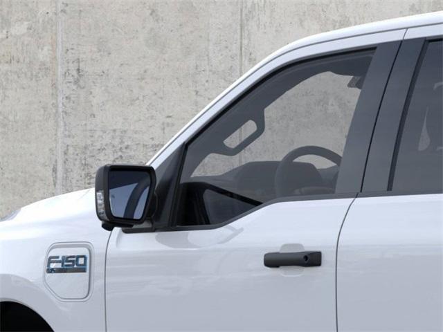 Photo of 2025 White Ford F-150 Lightning