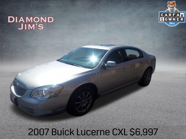 Photo of 2007 Platinum Metallic Buick Lucerne