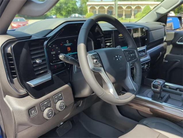 Photo of 2026 Riptide Blue Metallic Chevrolet Silverado 1500