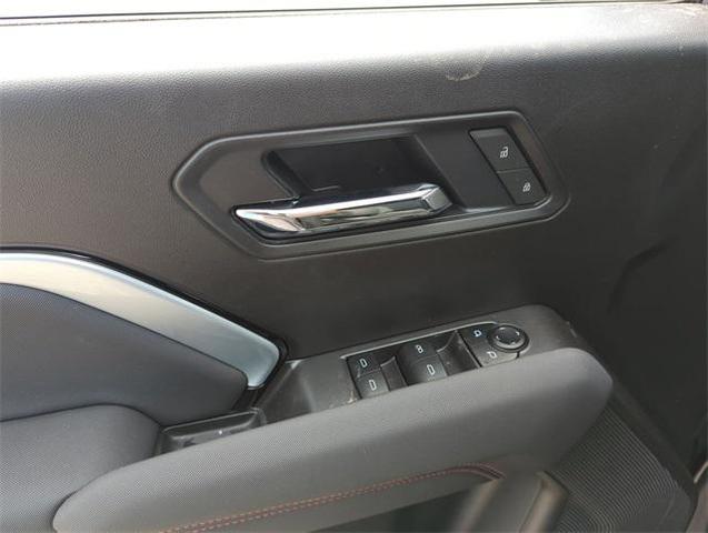 Photo of 2025 Black Chevrolet Colorado