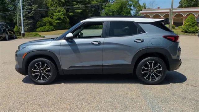 Photo of 2022 Satin Steel Metallic Chevrolet Trailblazer