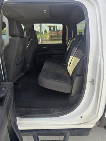 Photo of 2021 White Chevrolet Silverado 3500