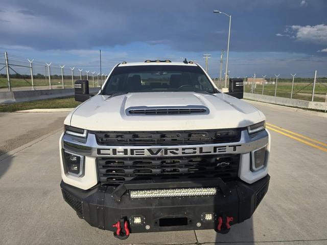Photo of 2021 White Chevrolet Silverado 3500