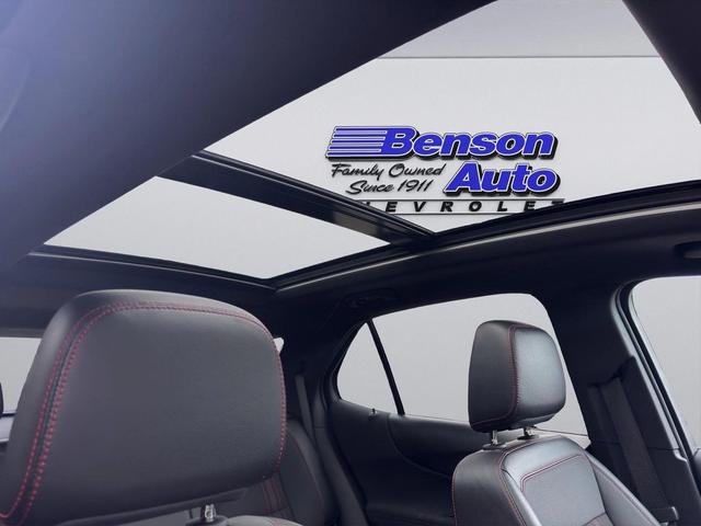 Photo of 2023 Mosaic Black Metallic Chevrolet Equinox