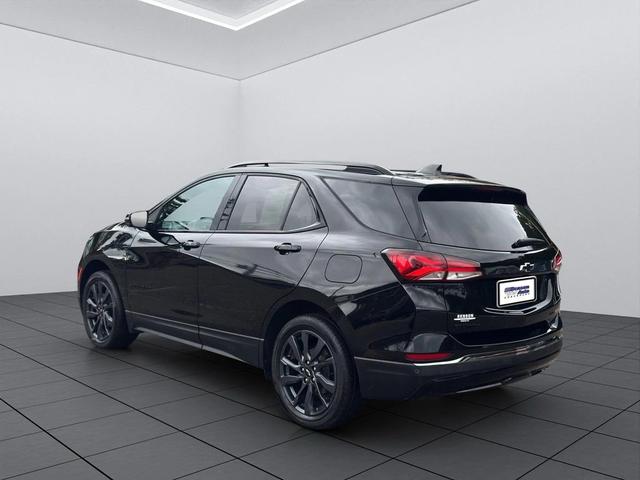 Photo of 2023 Mosaic Black Metallic Chevrolet Equinox