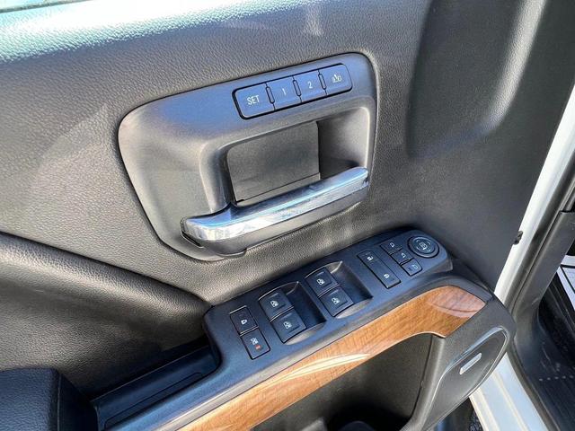Photo of 2015 Summit White Chevrolet Silverado 1500