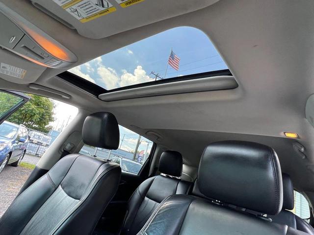Photo of 2015 Black Obsidian INFINITI QX60