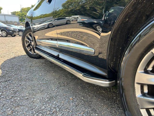 Photo of 2015 Black Obsidian INFINITI QX60