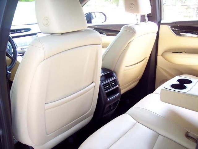 Photo of 2019 Black Cadillac XT5