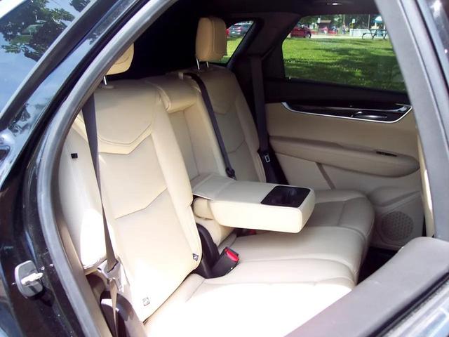 Photo of 2019 Black Cadillac XT5