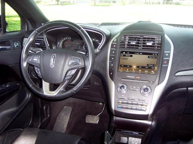 Photo of 2017 Black Lincoln MKC