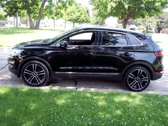 Photo of 2017 Black Lincoln MKC