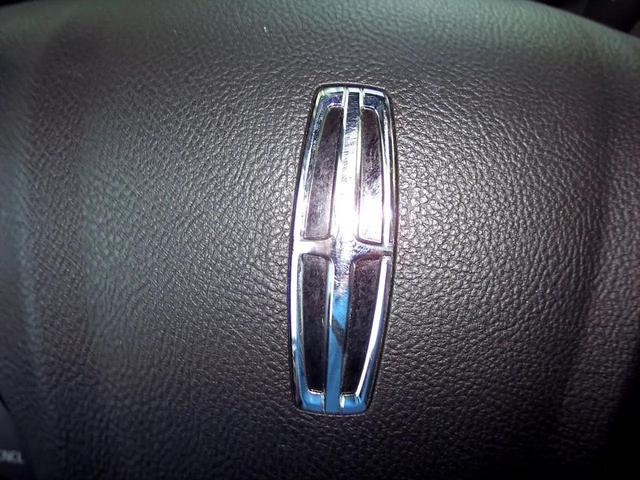 Photo of 2017 Black Lincoln MKC